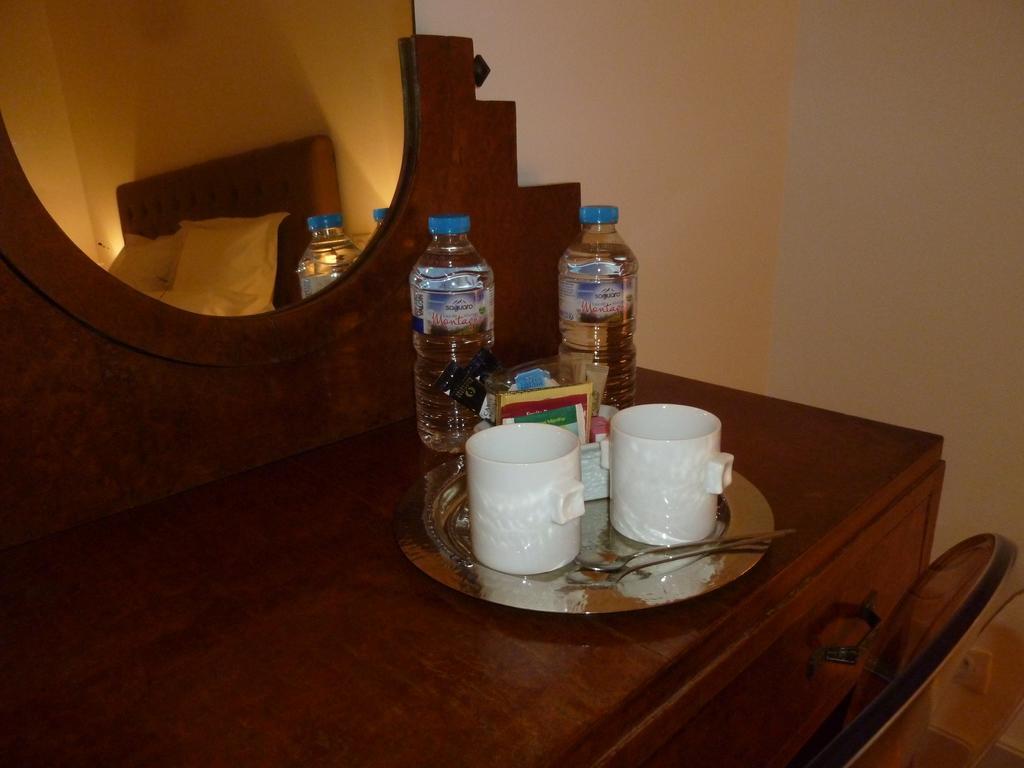 Les Versaillaises Versailles Zimmer foto